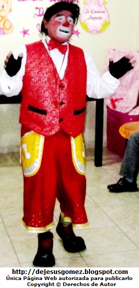 Payaso Foto de un payaso de cuerpo entero por Jesus Gómez