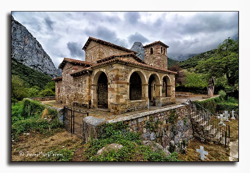 Foto de Iglesia de Santa María de Lebeña en Camaleño, Cantabria