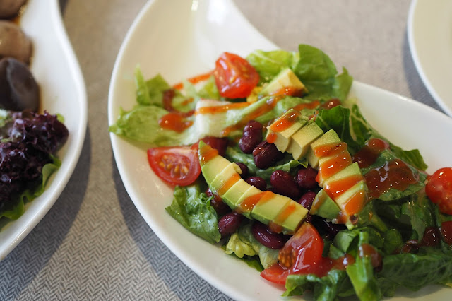 avocado salad with bbq sauce singapore review elemen millennia walk review