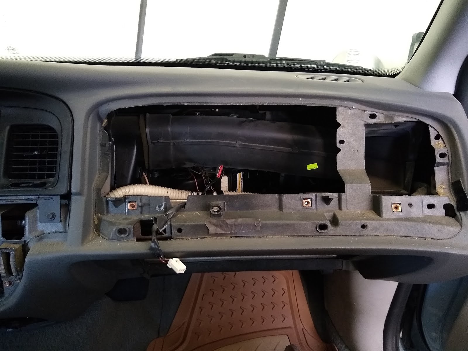 Crown Victoria Blend Door Actuator Replacement Greens and Machines