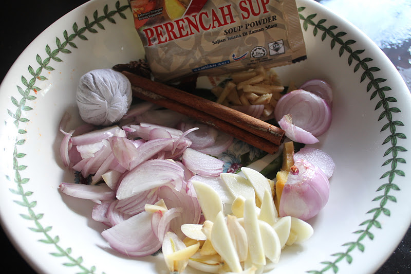 Sup Gear Box lagi Azie Kitchen