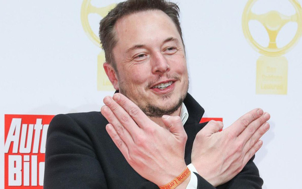 Elon Musk: Ai cũng có thể thay đổi thế giới nếu chịu làm việc 80 giờ mỗi tuần!