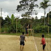 Pererat Hubungan Dengan Rakyat, Satgas TMMD Olahraga Bersama Masyarakat Desa Sungai Ning