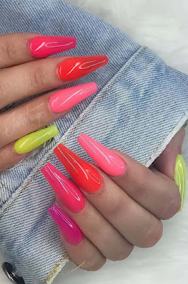 ✘ 36 Vibrant Coffin Nails Art Designs Ideas 2020 To Copy This Summer Searching for a Coffin Nails Art design which will make your coffin nails stand out from ✘ 36 Vibrant Coffin Nails Art Designs Ideas 2020 To Copy This Summer