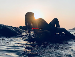 Kavita Kaushik in Bikini Vacation ~  Exclusive Galleries 006