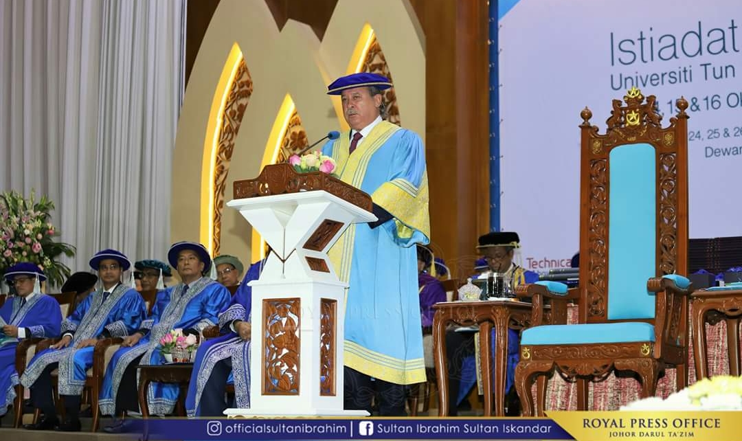 sultan johor di UTHM