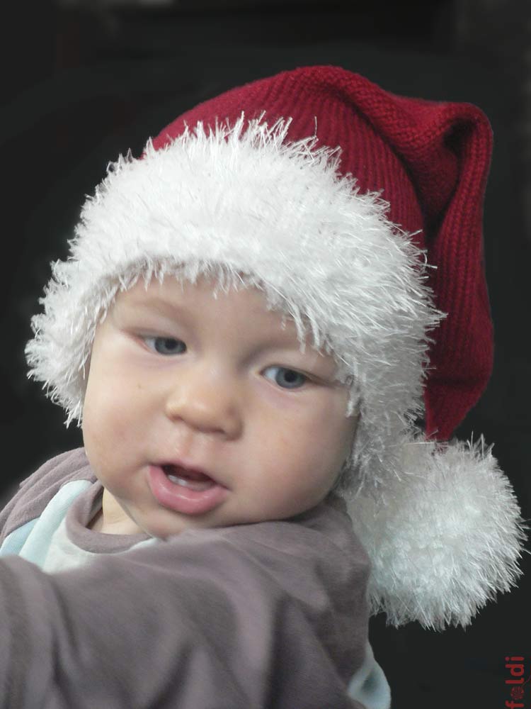 foldi Santa hat