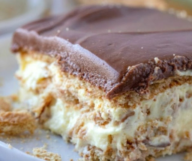 EASY NO-BAKE ECLAIR CAKE RECIPE EASY NO-BAKE ECLAIR CAKE RECIPE
