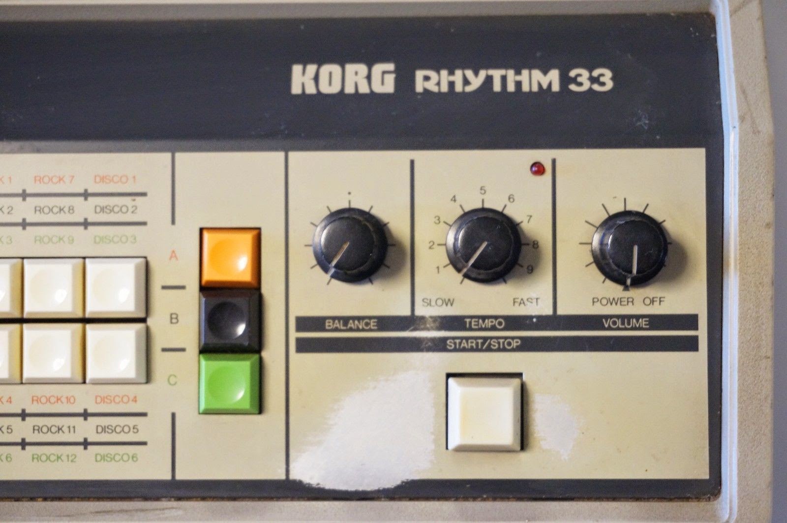 JonDent - Exploring Electronic Music: KORG Rhythm KR-33