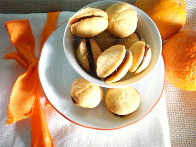 Dolci golosità:Biscotti arancia farciti