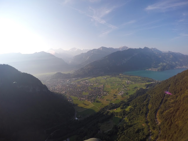 Interlaken, Lakes, Lake, Thun, Brienz, Bike, things to do on the lake, History, villages, Switzerland, Aare, river, Lutschine, rafting, walking, hiking, paragliding, beautiful, scenic, Giessbach Falls, kayak, paddleboard, canoe, surfing, wake surf, wakeboard, tubbing, banana, jetboat, things to do in Interlaken, rainy day, Swimming, lido, pool, wild swim, alps, Swiss, Bern, Eiger, Jungfrau, rapids, 