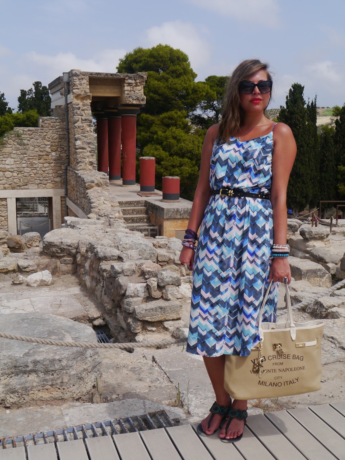 Knossos Palace with  V°73 tote bag