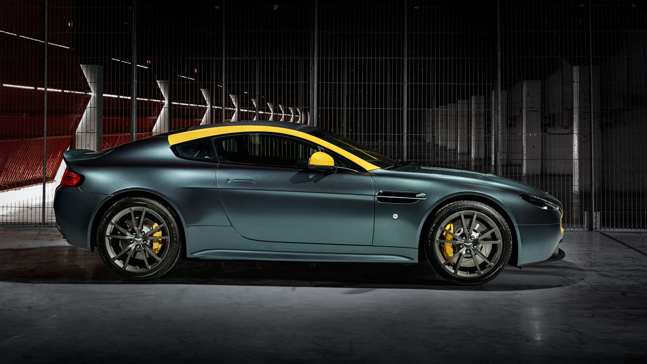 Aston Martin V8 Vantage N430 side