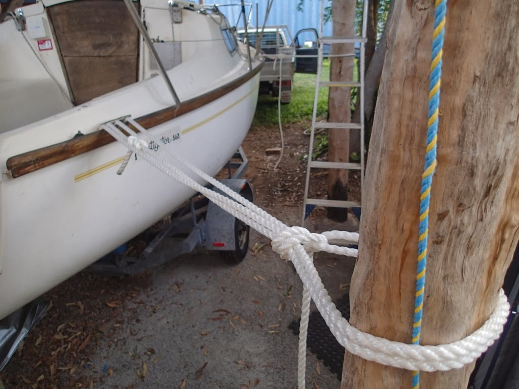 Waterways Trailer removal and Blockingup the hull