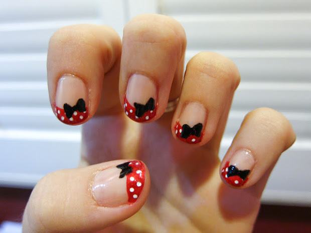 disney nail art building