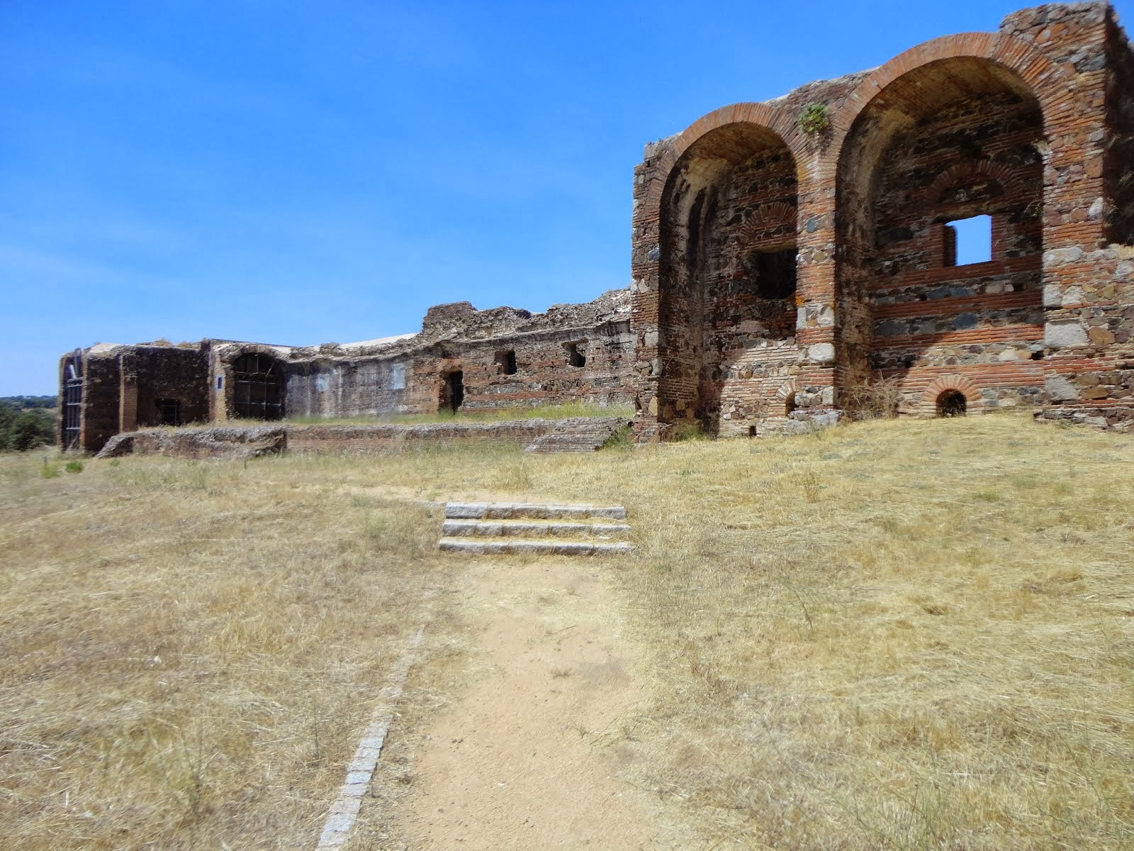 Visitem as Ruínas Romanas de São Cucufate (Monumento Nacional)
