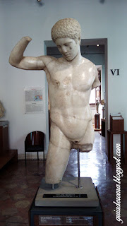 Museo Barracco guia portugues Efebo - Museu Barracco de Roma