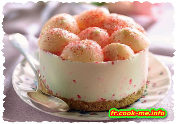Petit cheesecake au litchi et à la rose Petit cheesecake au litchi et à la rose