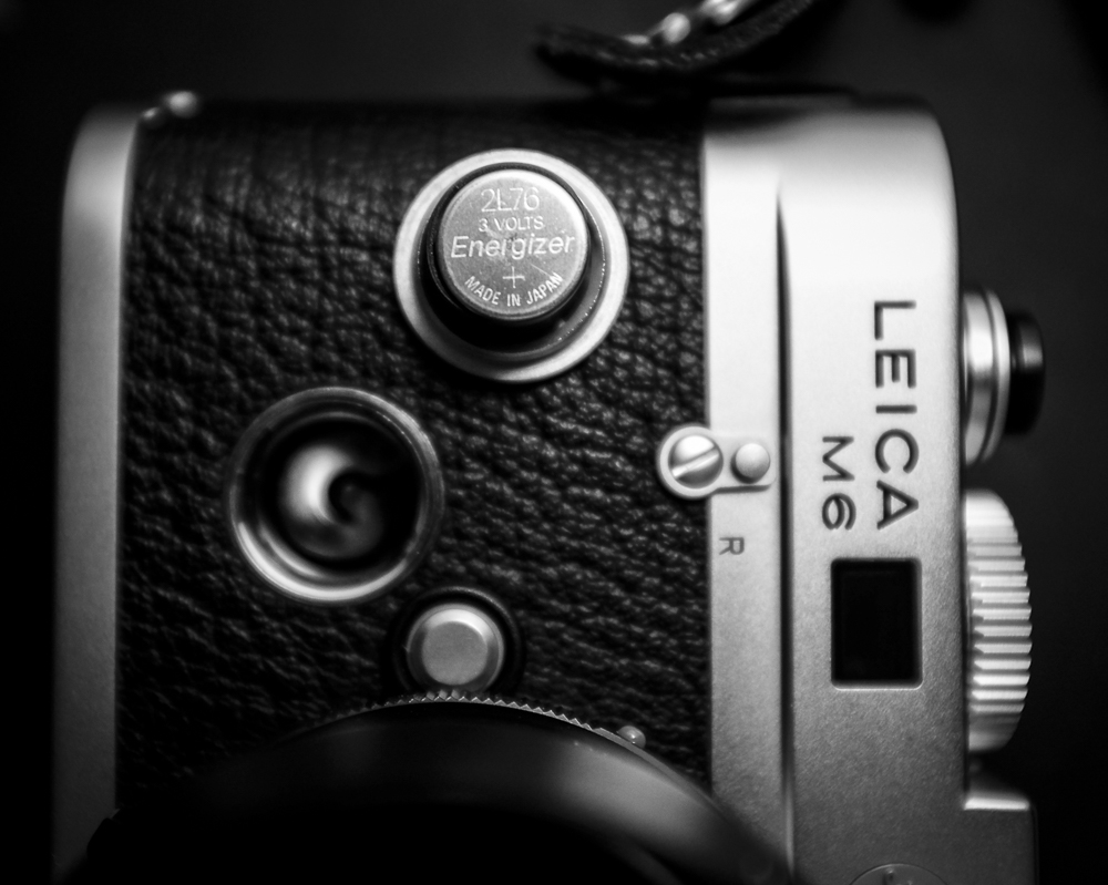 f-11-the-leica-m6-battery
