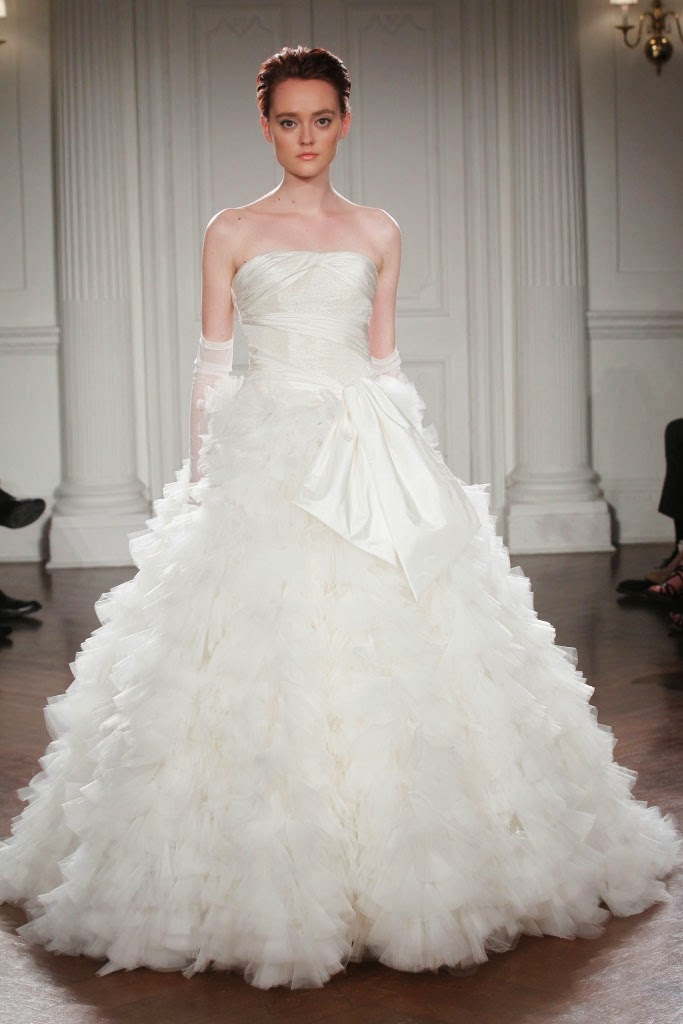 abito-da-sposa-2015-peter-langner-pompos