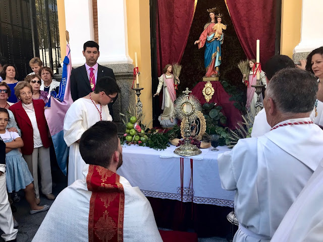 http://www.esvalverde.com/2018/06/procesion-corpus-christi-2018.html