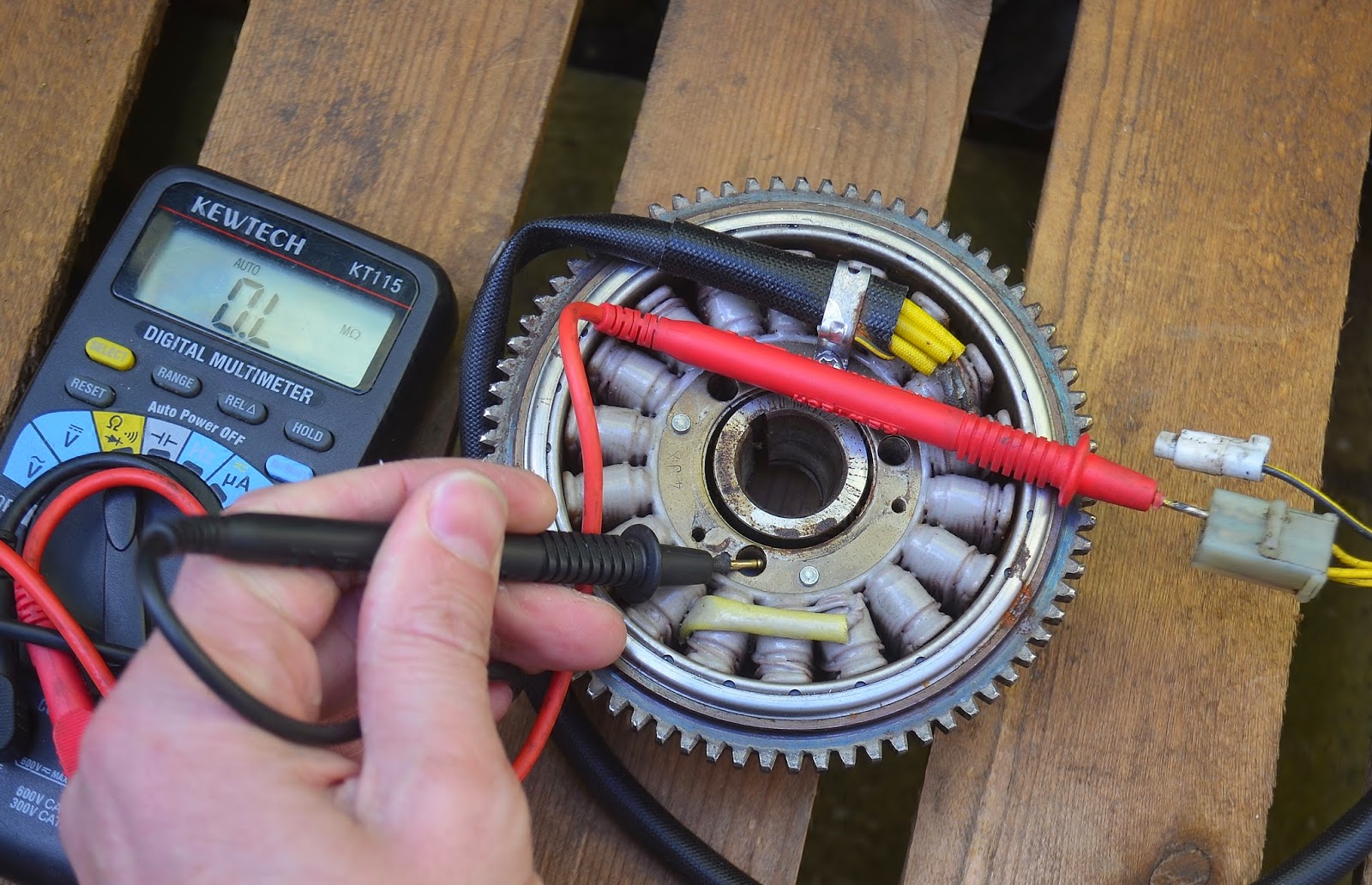 APRILIA RS 125 Aprilia RS 125 Charging , generator , alternator