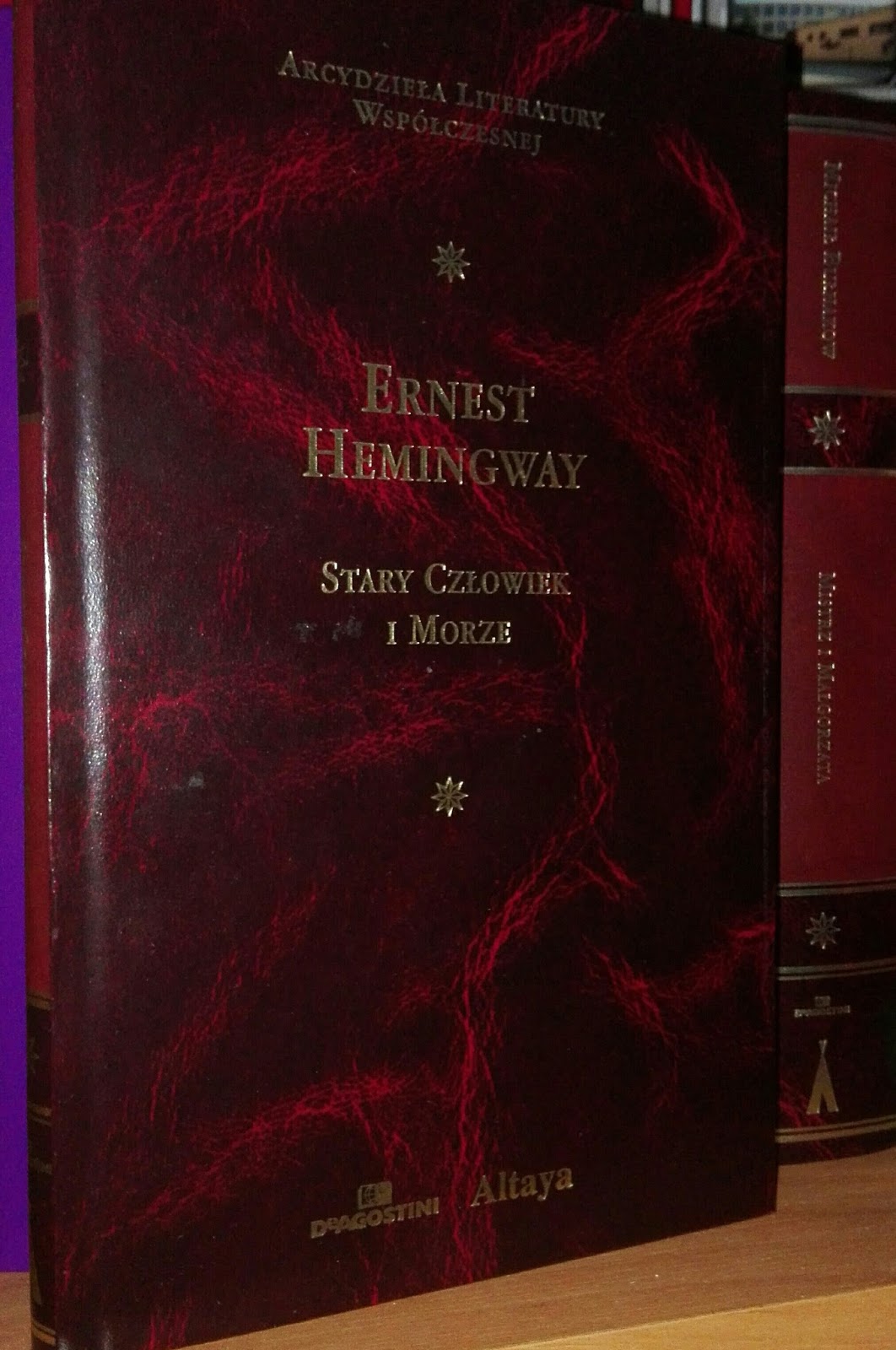 Stary Człowiek I Morze Gatunek Literacki 19. Stary człowiek i morze - Ernest Hemingway | Wyśnione Książki