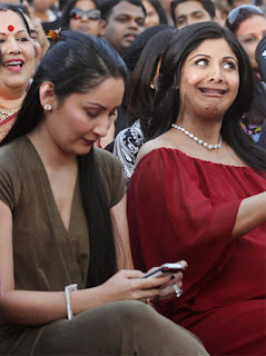 गलत समय पर खींची गयी यह तस्वीरें जो आप को खूब हंसाएंगी (Most Funny Images Of Bollywood Stars In Hindi), Funny Images In Hindi, Latest Funny Images, Most Funny Images, Just Fun, Funny Photos In Hindi, Latest Funny Photos, Funny Pics, Most Funny Pics, Funny Pics In Hindi गलत समय पर खींची गयी यह तस्वीरें जो आप को खूब हंसाएंगी (Most Funny Images Of Bollywood Stars In Hindi), Funny Images In Hindi, Latest Funny Images, Most Funny Images, Just Fun, Funny Photos In Hindi, Latest Funny Photos, Funny Pics, Most Funny Pics, Funny Pics In Hindi