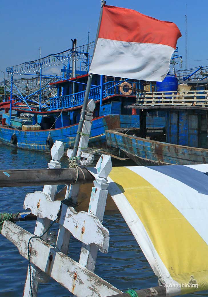 pelabuhan perikanan nusantara kejawanan cirebon