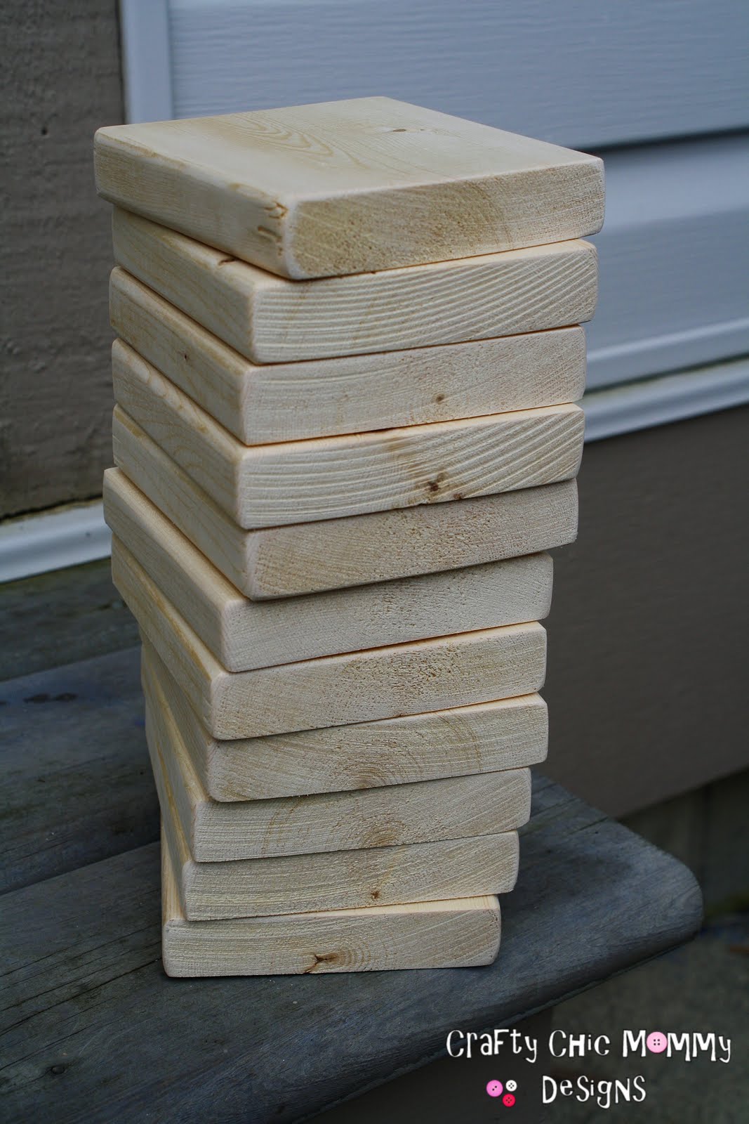 Crafty Chic Mommy: GIANT SCRABBLE TILES TUTORIAL