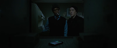 John Cusack and Samuel L.Jackson star in Cell (2016)