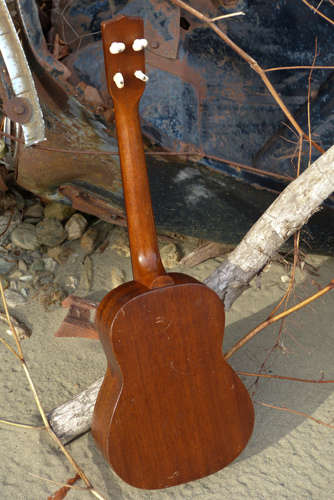 1950s/2016 Unitedmade Baritone Resonator Ukulele