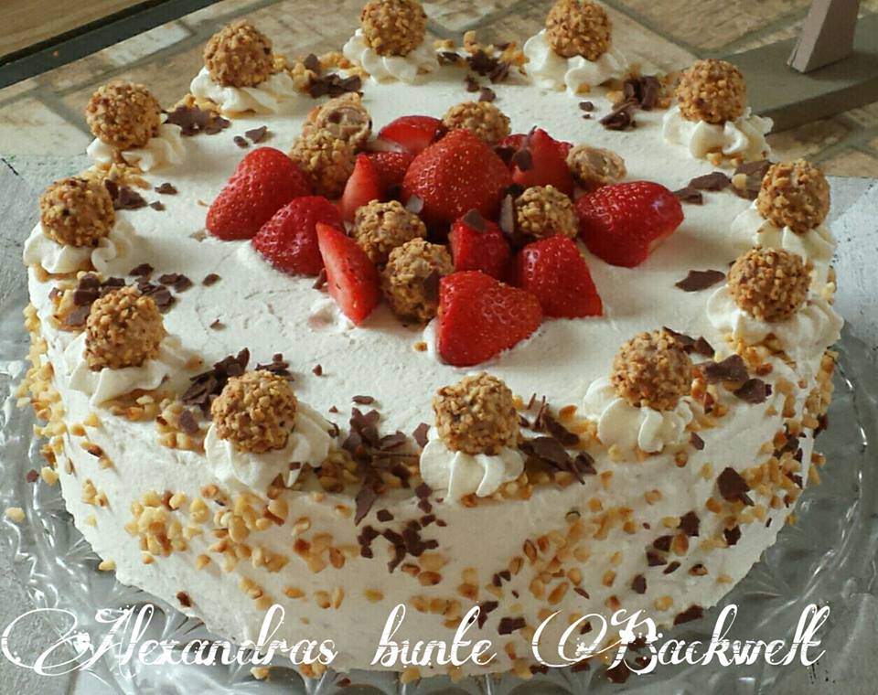Erdbeer-Giotto-Sahne Torte