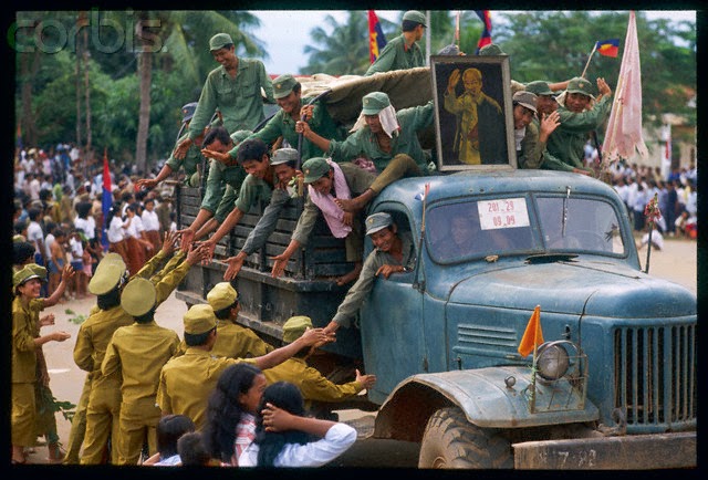 Khmer Wathanakam ខែ្មរវឌ្ឍនកម្ម: January 7, 1979, a Military ...