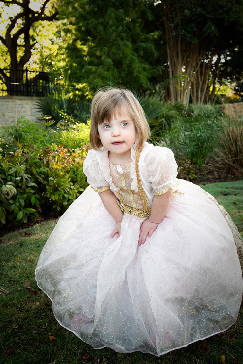 Suvarnaa Cute Small Girls Pictures