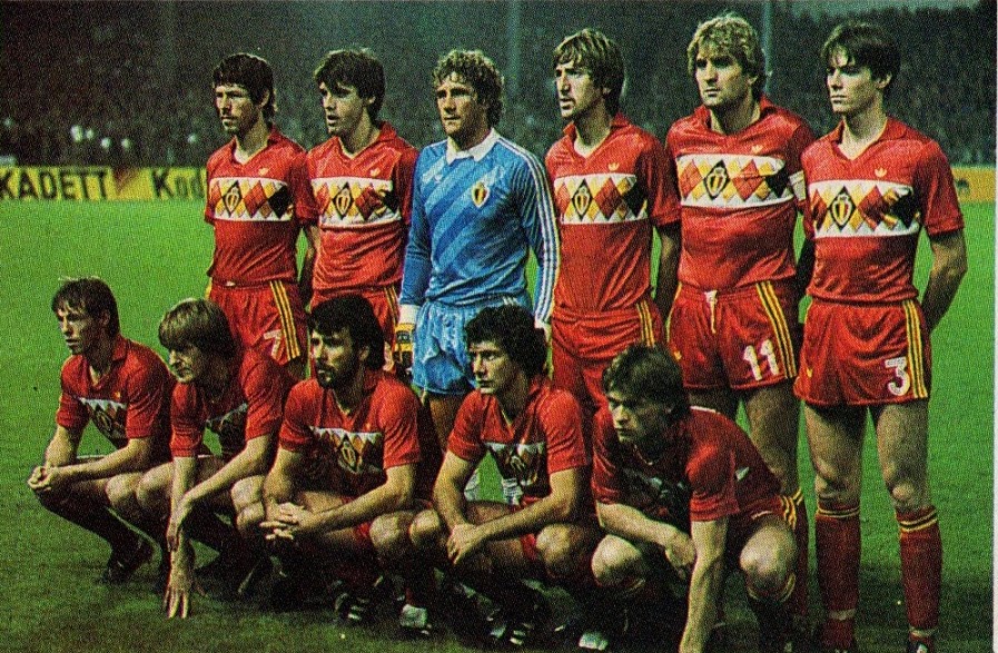 реал мадрид 1986. хоккейная команда сокол 1989 года. Portugal world cup 1986. динамо киев 1986 год кубок кубков финал. лч 1985 86.