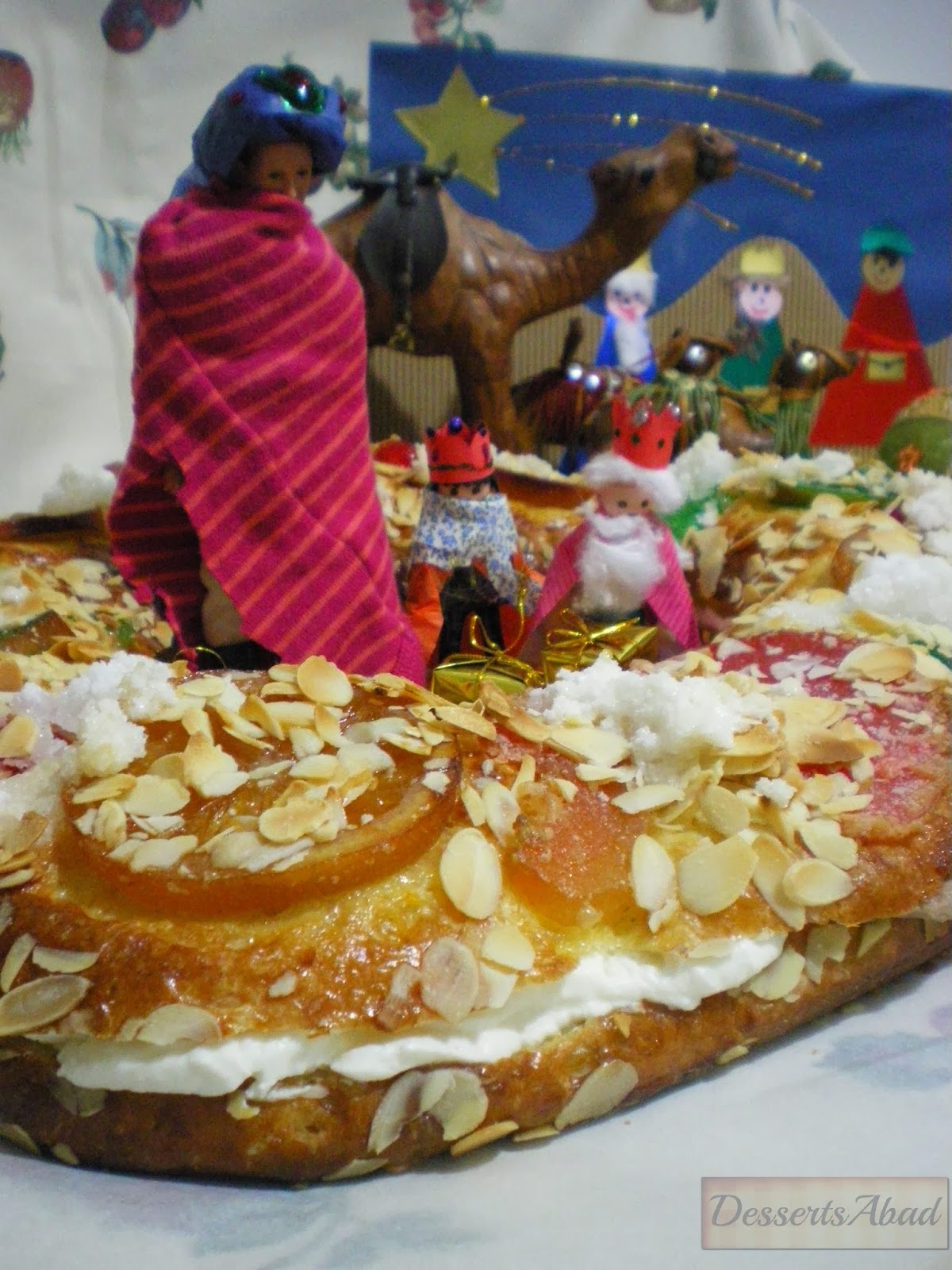 Roscón de Reyes relleno de nata y trufa