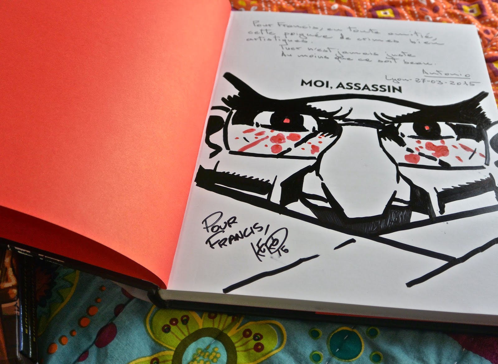 Lyon : Antonio Altarriba et dessin de Keko pour le roman graphique Moi, assassin Quais du polar, Lyon mars 2015 : Dédicace de Antonio Altarriba et dessin de Keko pour son livre Moi, assassin
