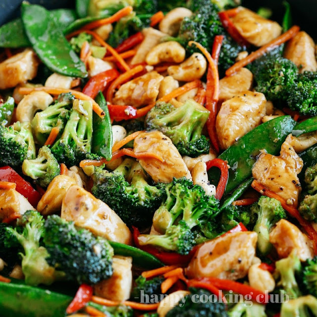 One Skillet Cashew Chicken Stir Fry One Skillet Cashew Chicken Stir Fry