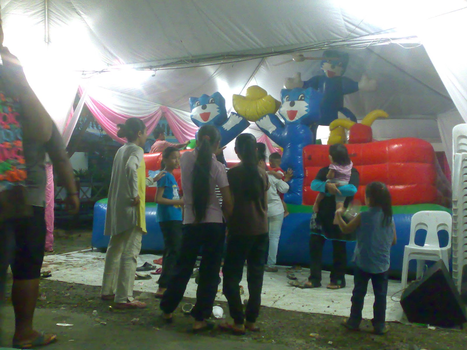 Inflatables bouncing castle Malaysia: MAJLIS HARI JADI 