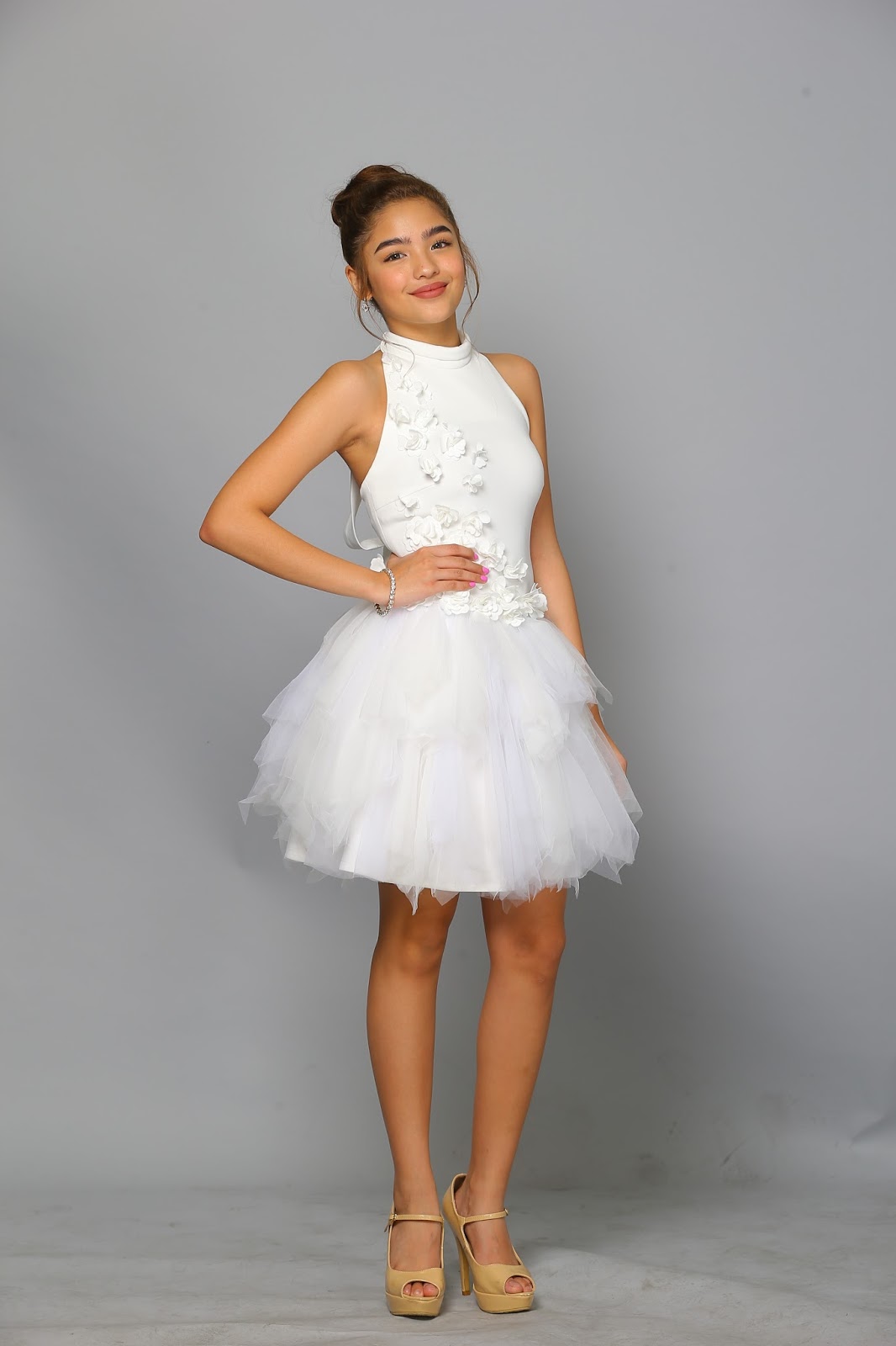 Young actress Andrea Brillantes to entertain Vivo fans and selfie lovers at...