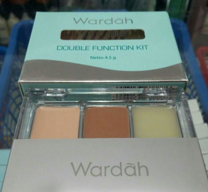 Review dan Harga Concealer Wardah Double Function Kit