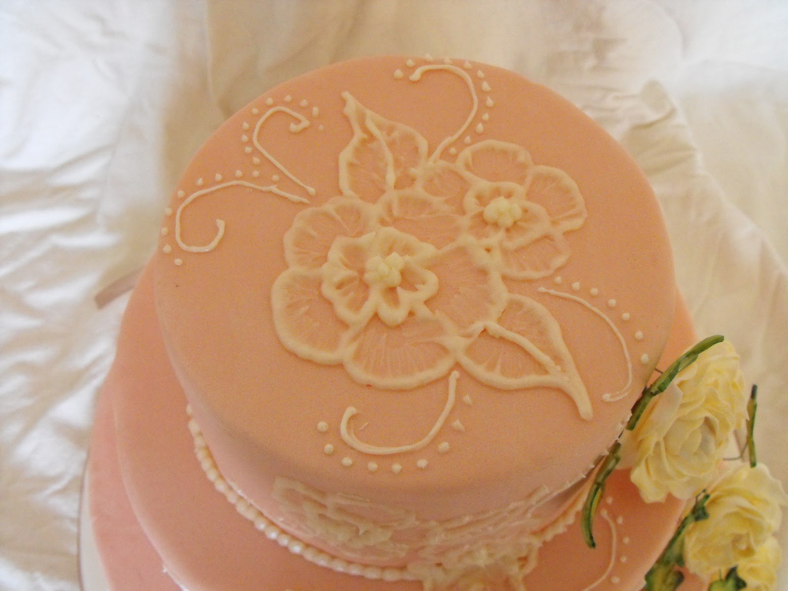 Caroline's Cake Craft Vintage Style Wedding Cake