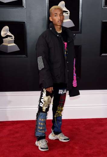 Looks capazes de causar medo ao susto Elfandarilha