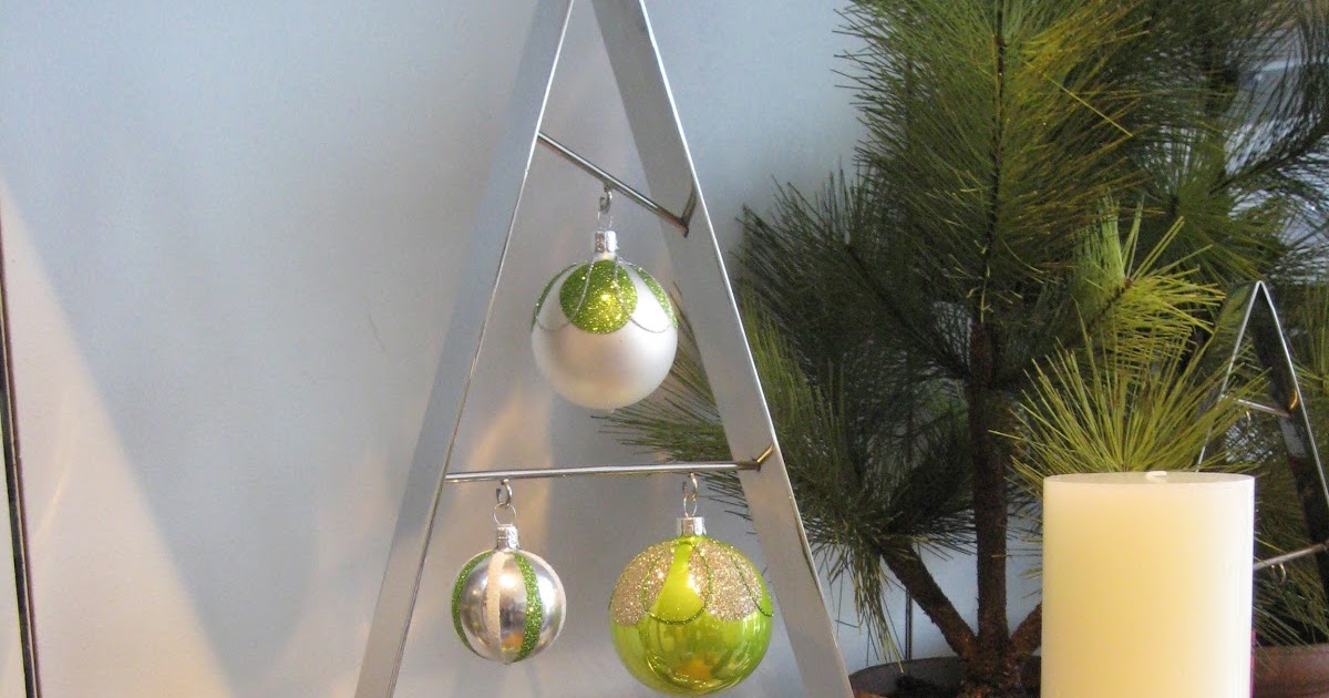 Living With Color Designs Modern Christmas Decorations