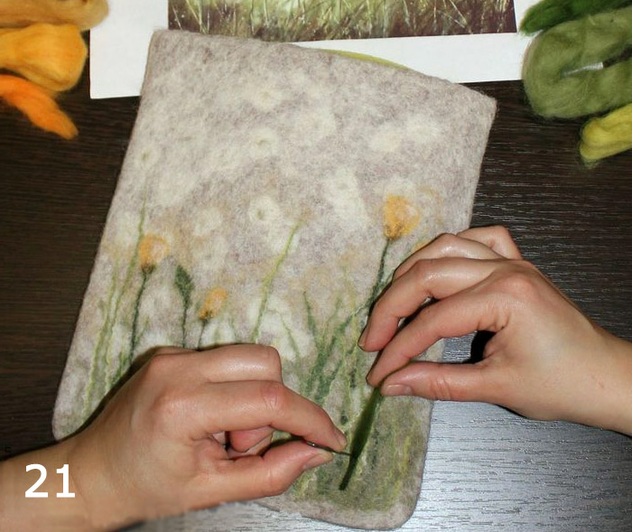 Case for tablet - felting from wool - tutorial