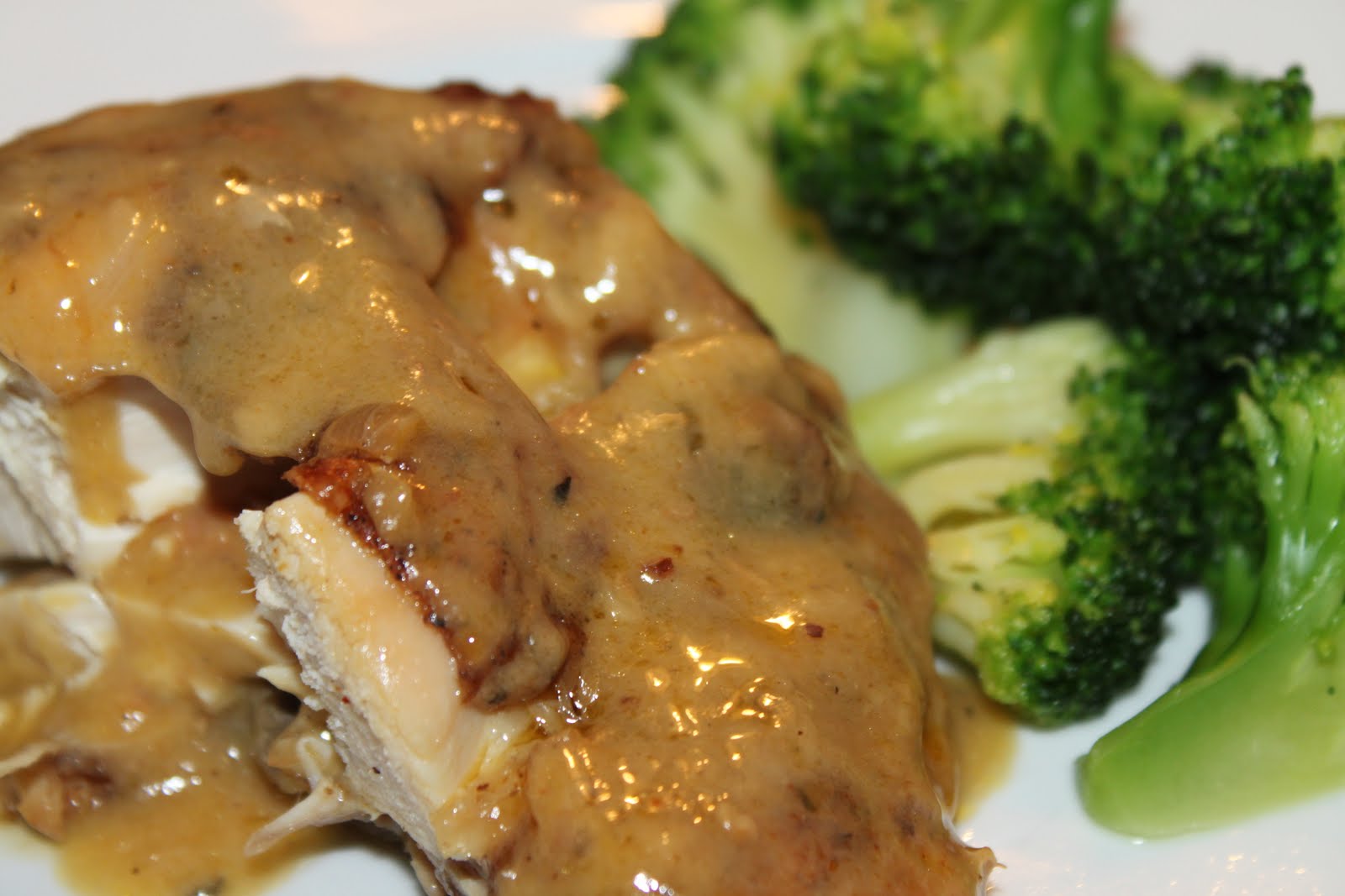 Mae's Kitchen: Twice Baked Chicken with Creamy Sauce