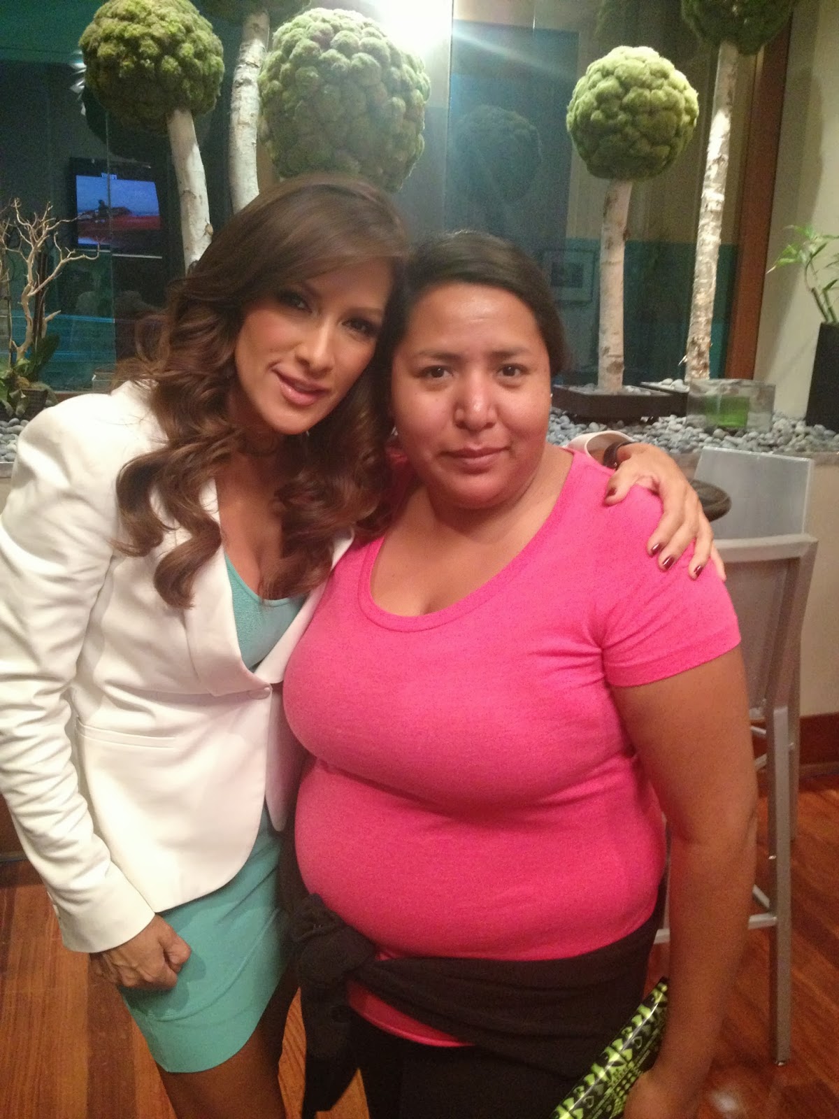 live-love-laugh-dance-azucena-cierco-journalist