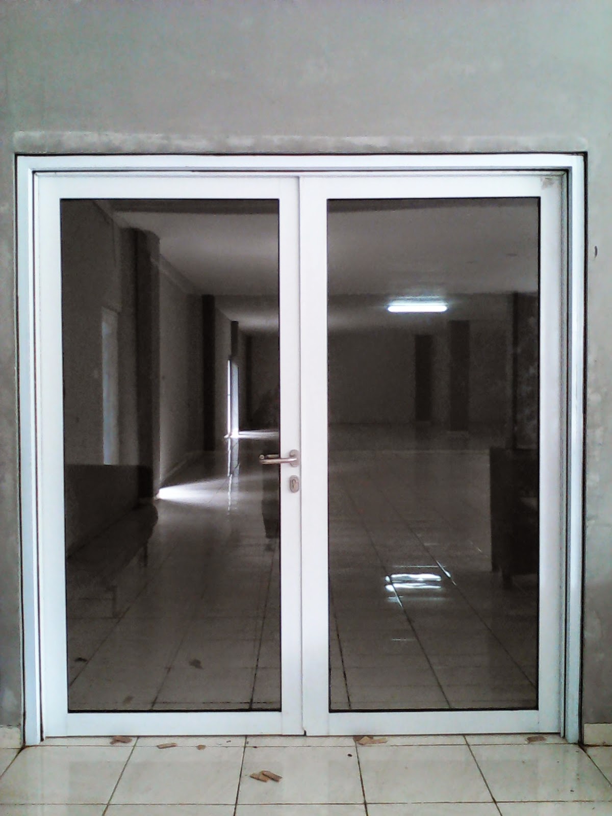 SINAR ALUMUNIUM SEMARANG Harga Pintu Kaca SINAR ALUMUNIUM SEMARANG Harga Pintu Kaca
