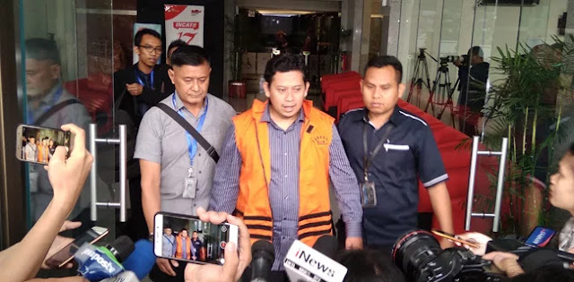 Diperiksa 36 Jam, Bupati Cianjur Irvan Rivano Resmi Ditahan Diperiksa 36 Jam, Bupati Cianjur Irvan Rivano Resmi Ditahan